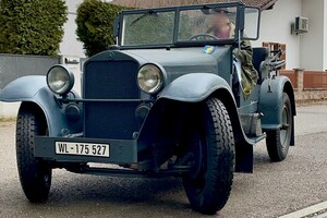 Mercedes-Benz Kübelsitzwagen Typ Stuttgart 260