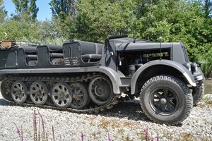 Mittlerer Zugkraftwagen 8-t Sd.Kfz. 7